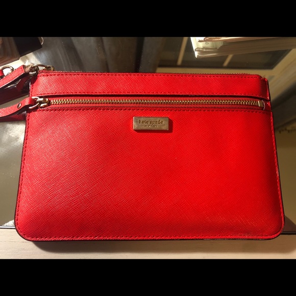 KATE SPADE WRISTLET - Picture 1 of 4
